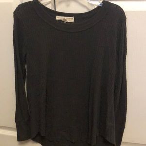 GREY LIGHT WEIGHT URBAN OUTFITTERS SWEATER